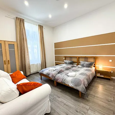 Grabbeallee #1 Berlin