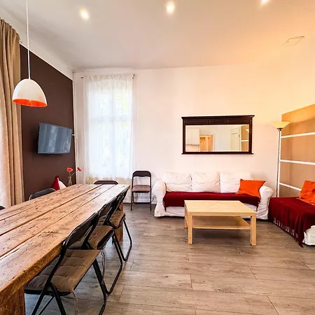 Apartment Grabbeallee #1